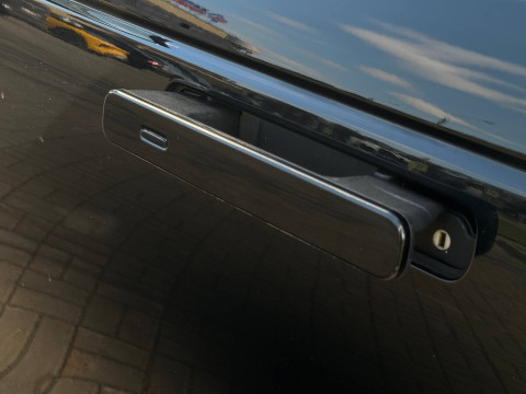 2022 Land Rover Range Rover Velar с пробегом 29 700 км