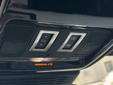 2022 Land Rover Range Rover Velar с пробегом 29 700 км