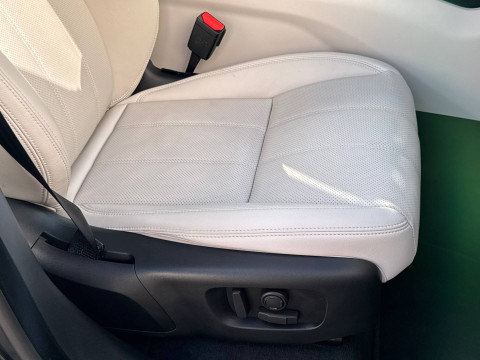 2022 Land Rover Range Rover Velar с пробегом 29 700 км