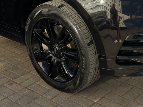 2022 Land Rover Range Rover Velar с пробегом 29 700 км