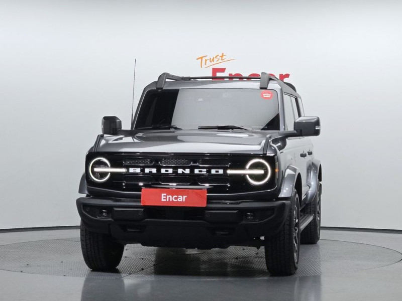 2022 Ford Bronco с пробегом 15 987 км