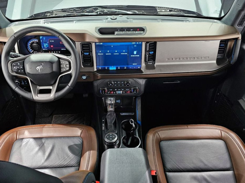 2022 Ford Bronco с пробегом 15 987 км