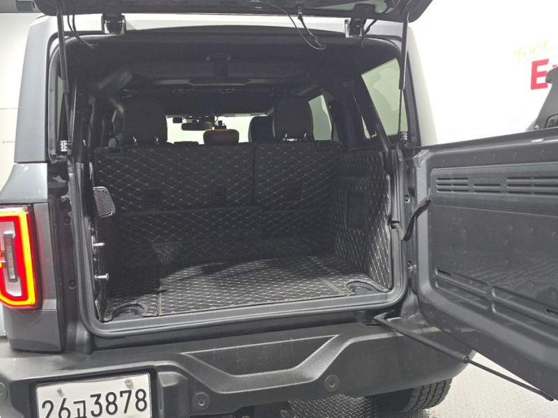 2022 Ford Bronco с пробегом 15 987 км