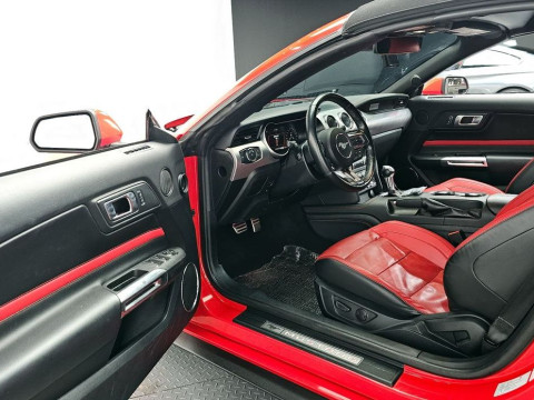 2023 Ford Mustang с пробегом 37 897 км