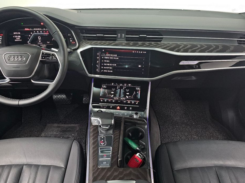 2023 Audi A6 с пробегом 30 583 км