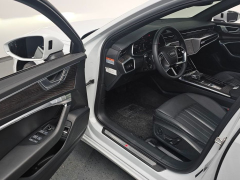 2023 Audi A6 с пробегом 30 583 км