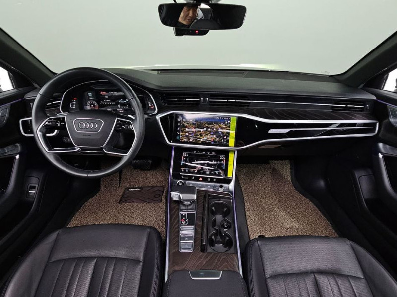 2022 Audi A6 с пробегом 16 967 км