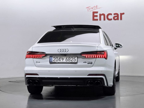 2022 Audi A6 с пробегом 34 648 км