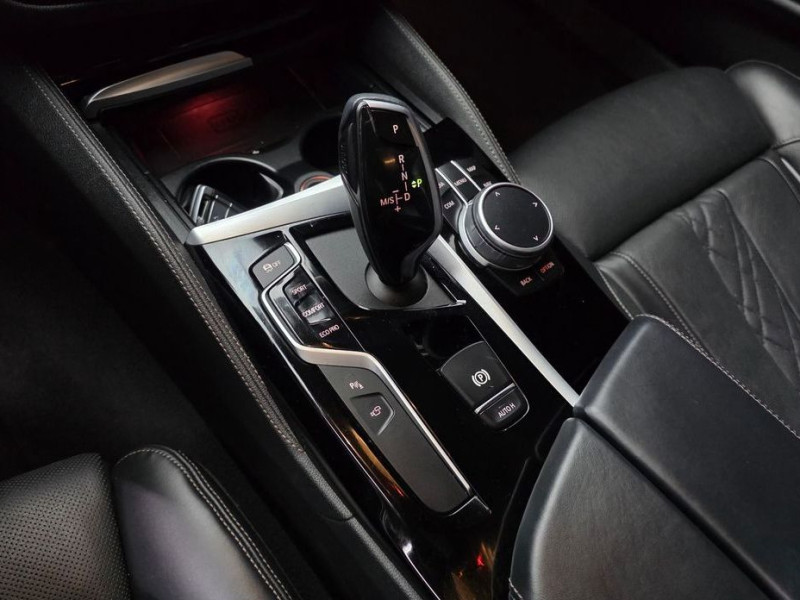 2020 BMW 5 серии с пробегом 105 780 км