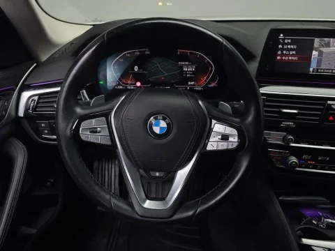2019 BMW 5 серии с пробегом 66 168 км