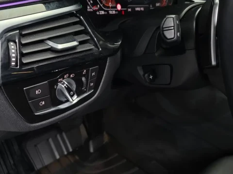 2019 BMW 5 серии с пробегом 66 168 км