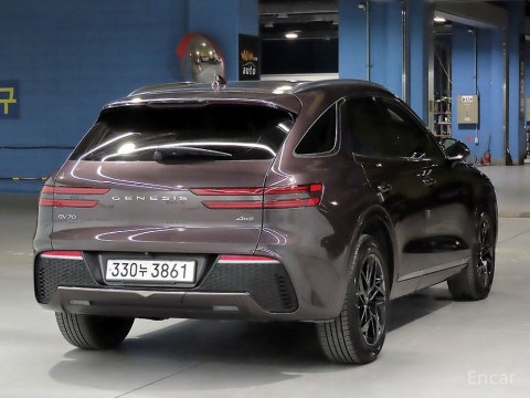 2021 Genesis GV70 с пробегом 48 232 км