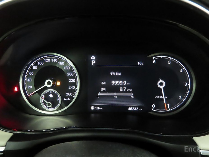 2021 Genesis GV70 с пробегом 48 232 км