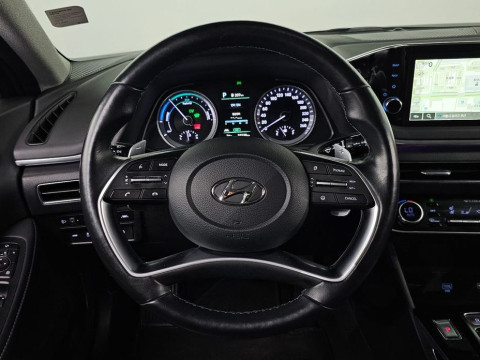 2022 Hyundai Sonata с пробегом 58 338 км