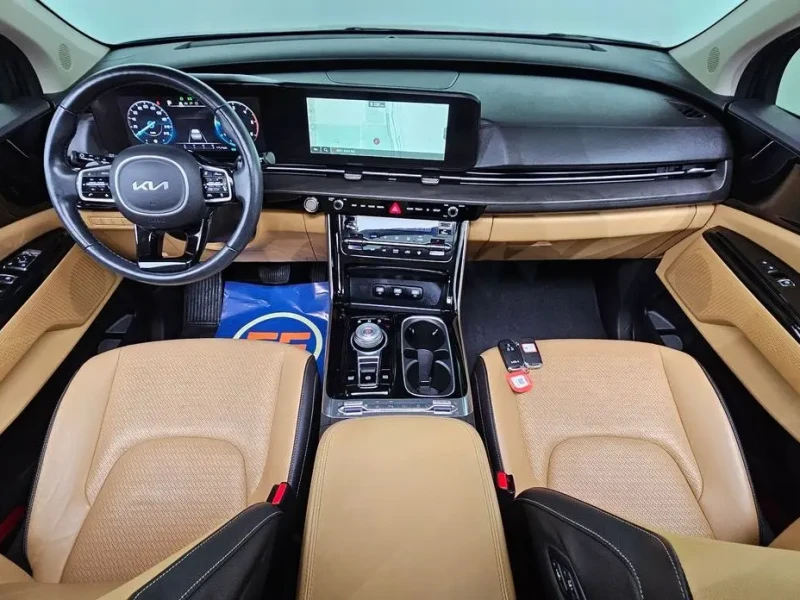 2022 Kia Carnival с пробегом 75 724 км
