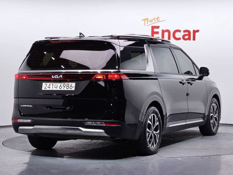2022 Kia Carnival с пробегом 60 164 км