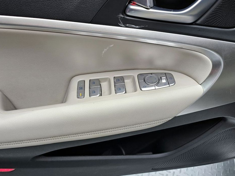 2022 Genesis G70 с пробегом 53 995 км