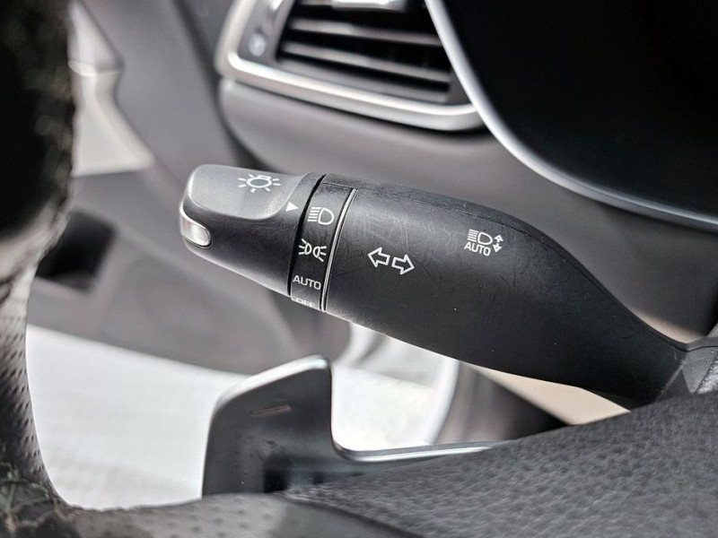 2022 Genesis G70 с пробегом 53 995 км