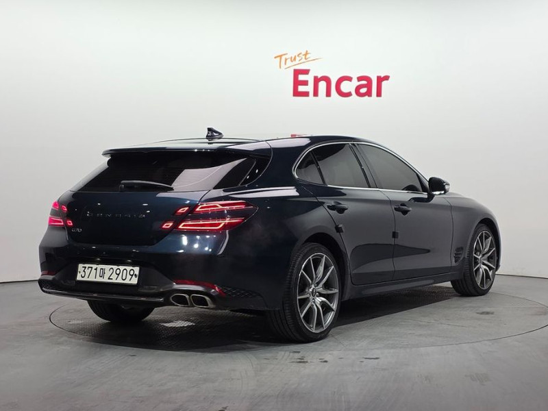 2022 Genesis G70 с пробегом 74 521 км