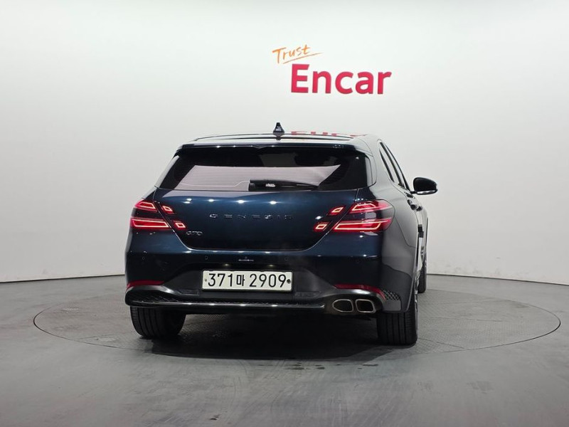 2022 Genesis G70 с пробегом 74 521 км