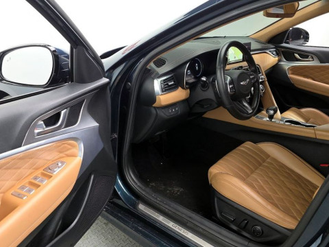 2022 Genesis G70 с пробегом 74 521 км