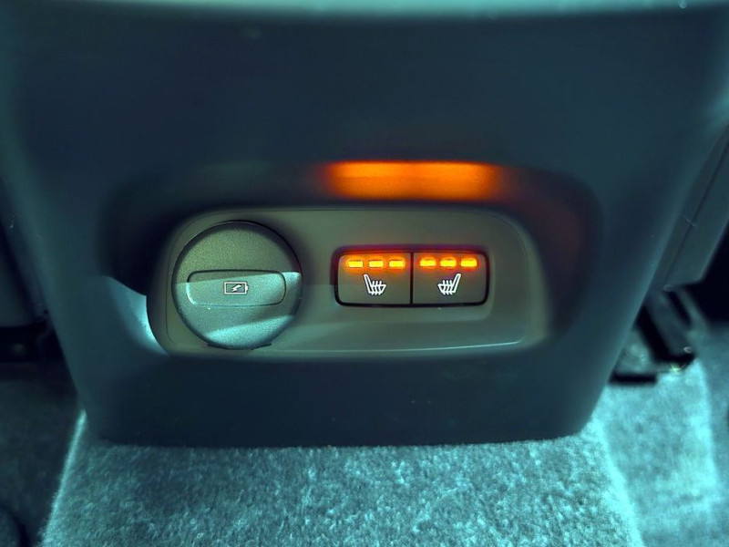 2021 Volvo XC40 с пробегом 10 574 км