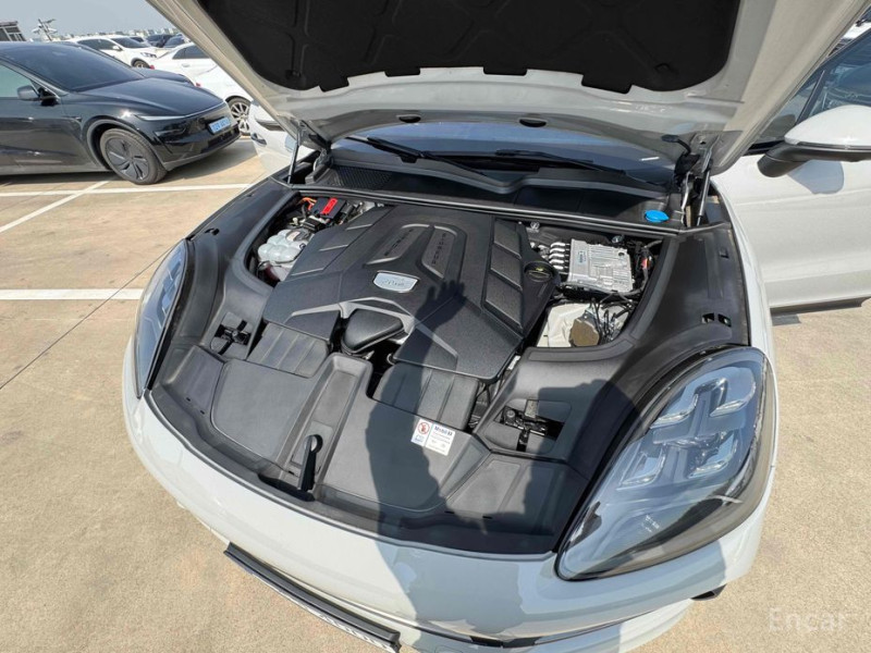 2022 Porsche Cayenne с пробегом 33 647 км