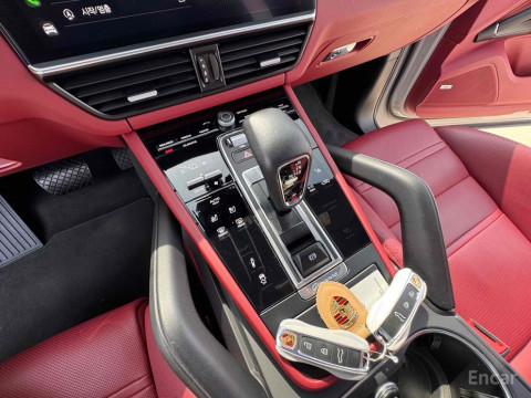 2022 Porsche Cayenne с пробегом 33 647 км