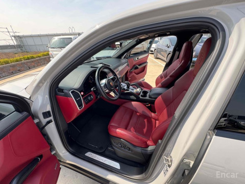 2022 Porsche Cayenne с пробегом 33 647 км