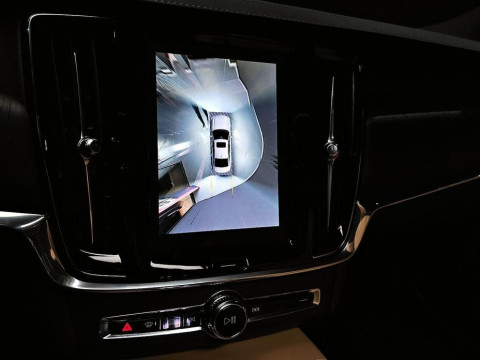 2022 Volvo S90 с пробегом 63 622 км