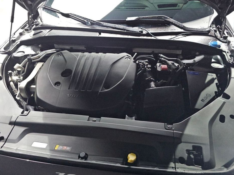 2023 Volvo S90 с пробегом 32 370 км