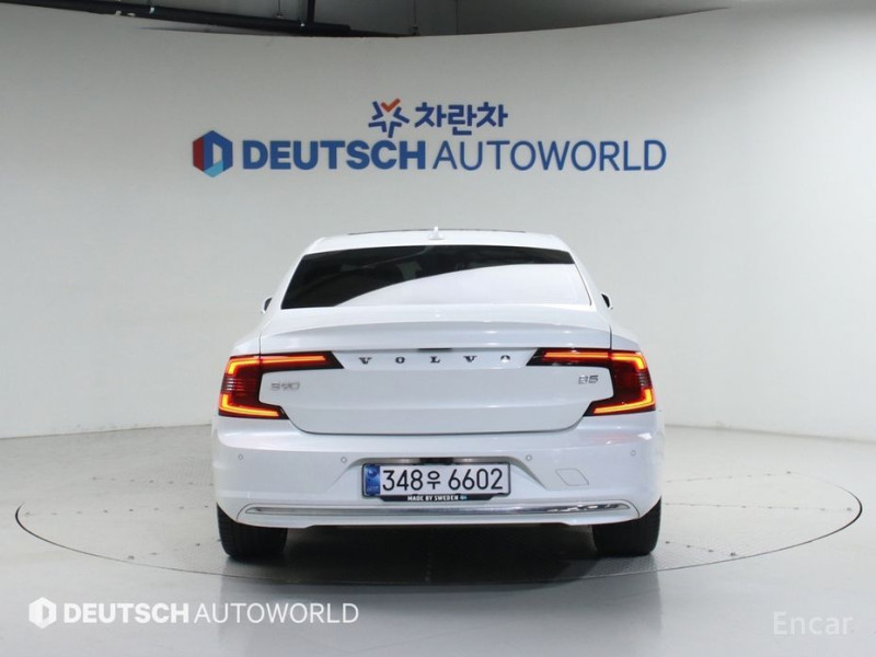 2022 Volvo S90 с пробегом 75 426 км