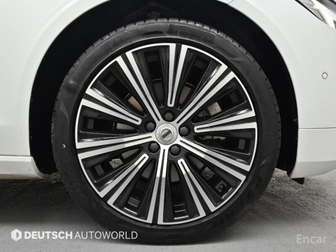 2022 Volvo S90 с пробегом 75 426 км