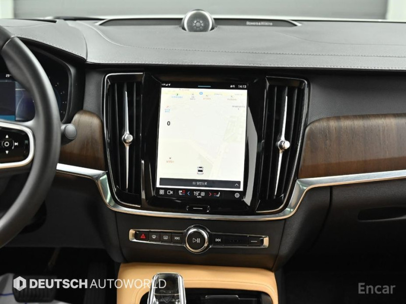 2022 Volvo S90 с пробегом 75 426 км