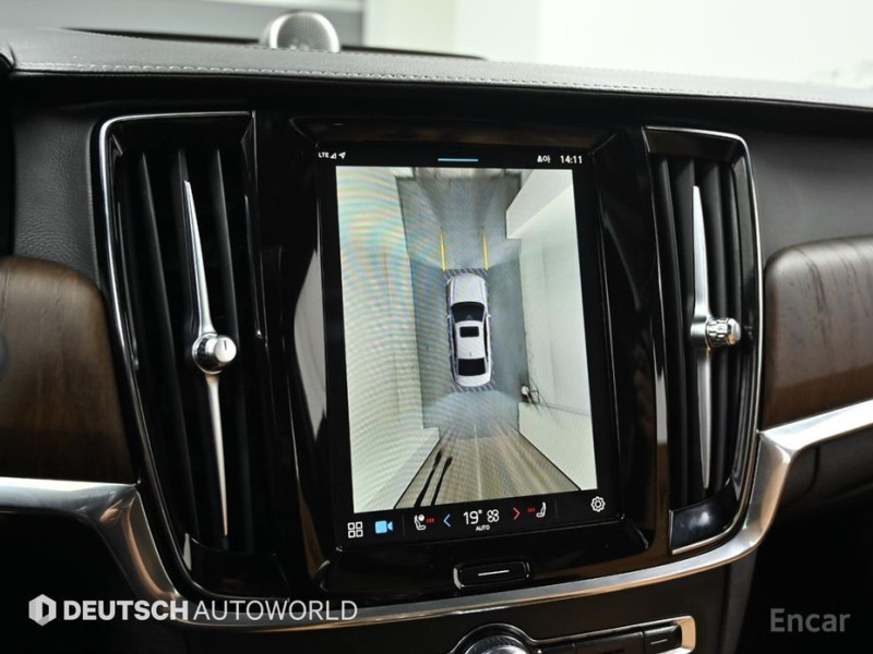 2022 Volvo S90 с пробегом 75 426 км