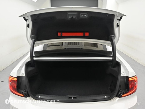 2022 Volvo S90 с пробегом 75 426 км