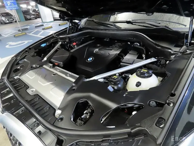 2023 BMW X4 с пробегом 30 829 км