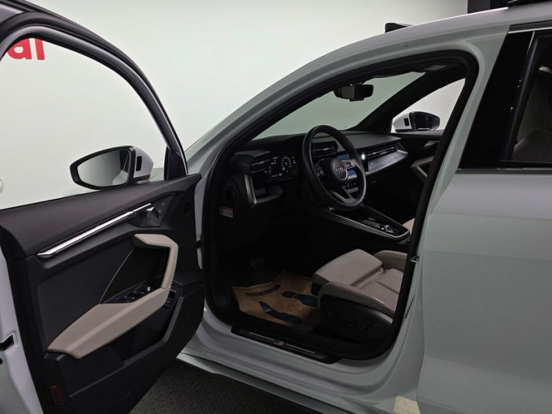 2023 Audi A3 с пробегом 15 121 км