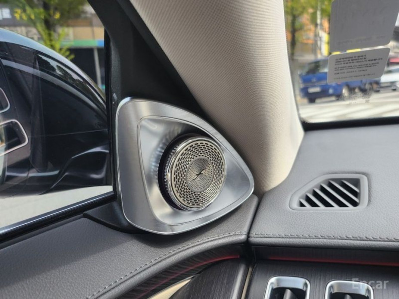 2022 Mercedes-Benz S-Класс с пробегом 25 152 км