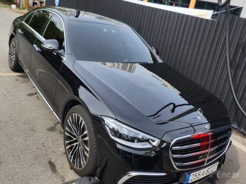 2022 Mercedes-Benz S-Класс с пробегом 25 152 км
