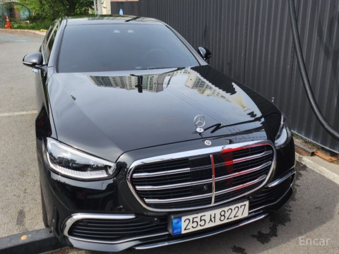 2022 Mercedes-Benz S-Класс с пробегом 25 152 км