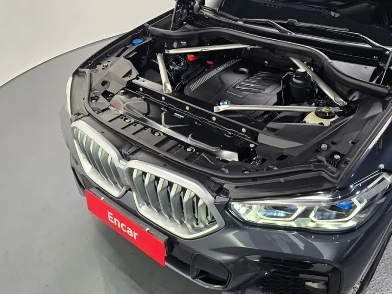 2022 BMW X6 с пробегом 35 886 км