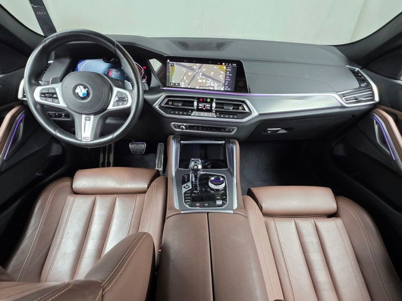 2022 BMW X6 с пробегом 60 733 км