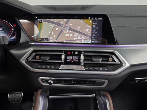 2022 BMW X6 с пробегом 60 733 км