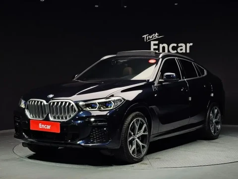 2022 BMW X6 с пробегом 33 463 км
