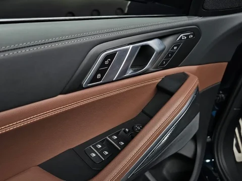 2022 BMW X6 с пробегом 33 463 км