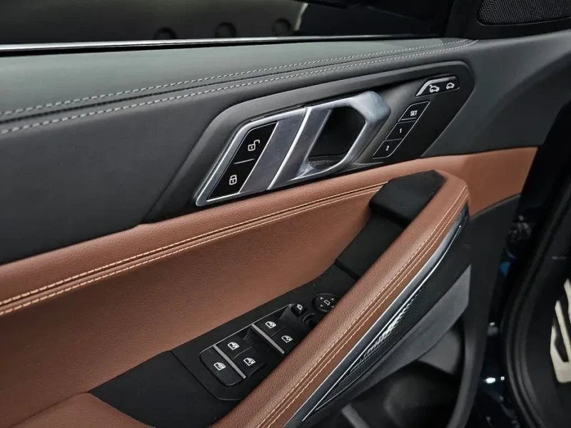 2022 BMW X6 с пробегом 33 463 км