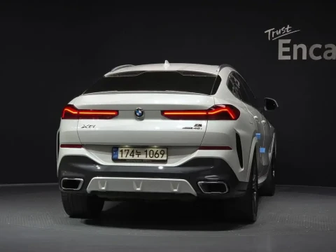 2022 BMW X6 с пробегом 129 012 км