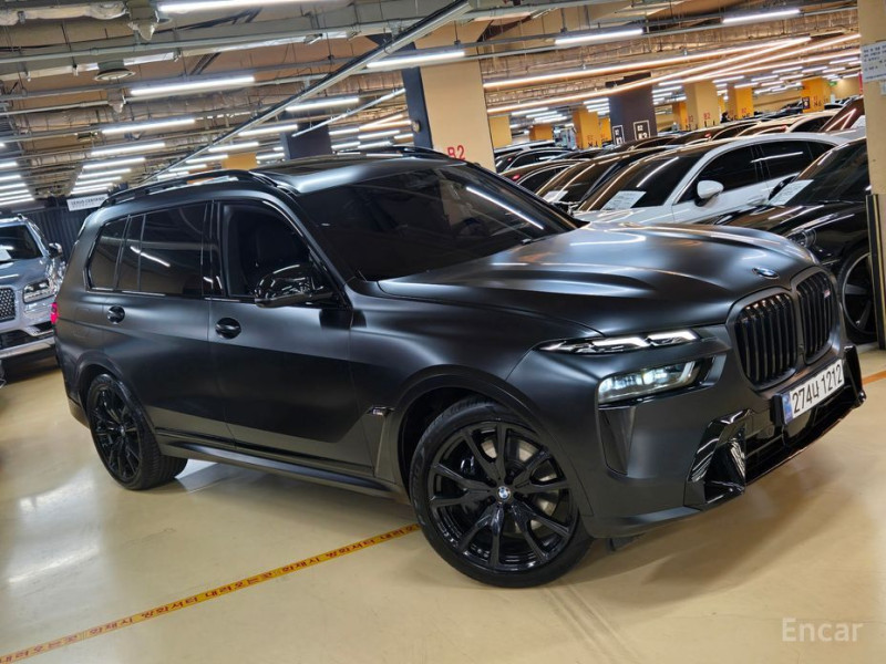 BMW X7