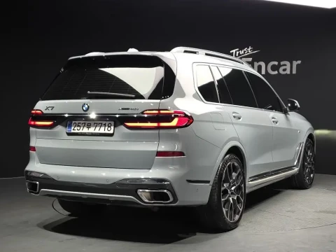 2024 BMW X7 с пробегом 18 583 км
